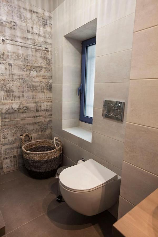 Pagrati Hilton Location Bentzi Family Suite 5 Aten Exteriör bild