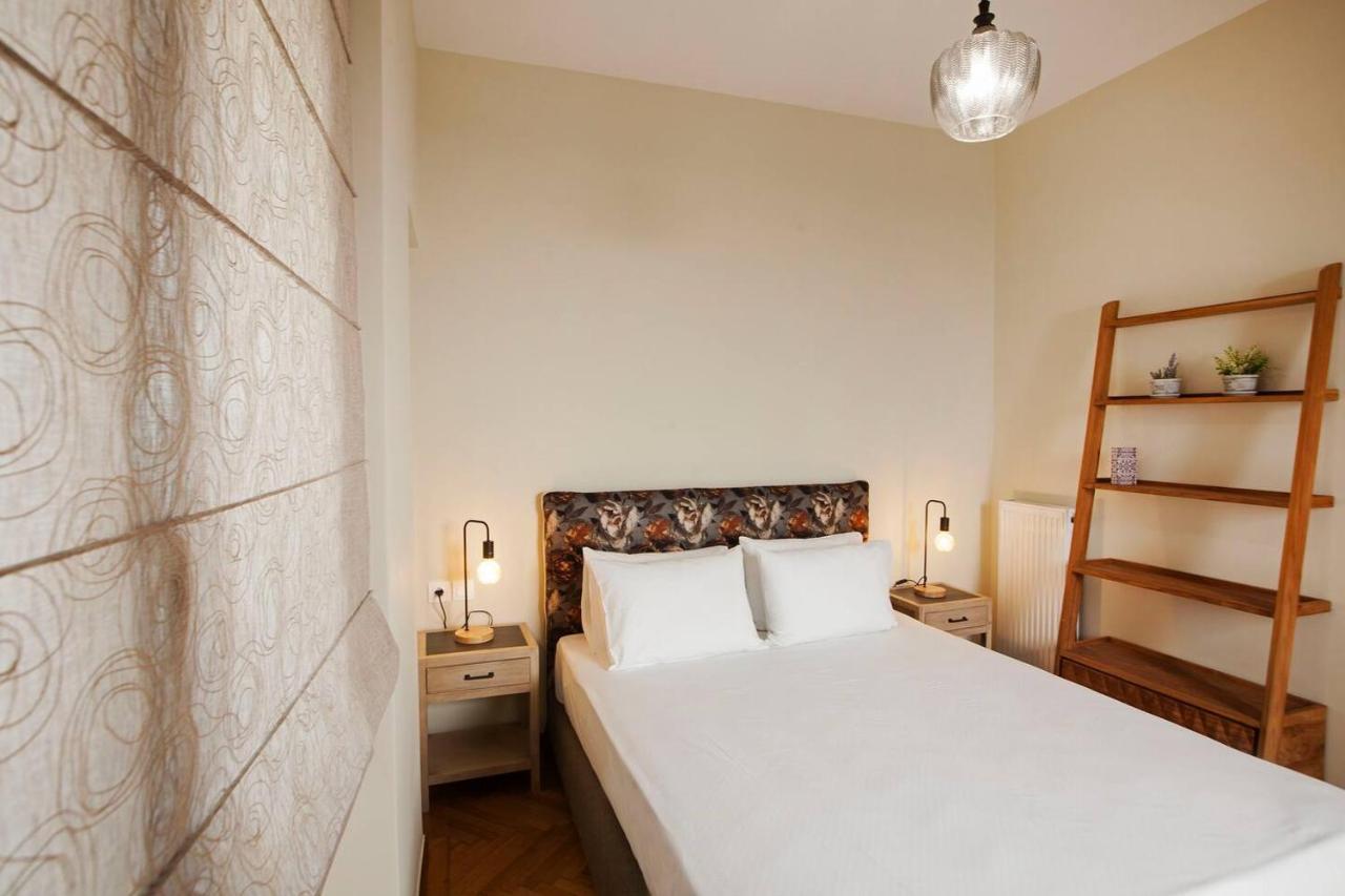 Pagrati Hilton Location Bentzi Family Suite 5 Aten Exteriör bild